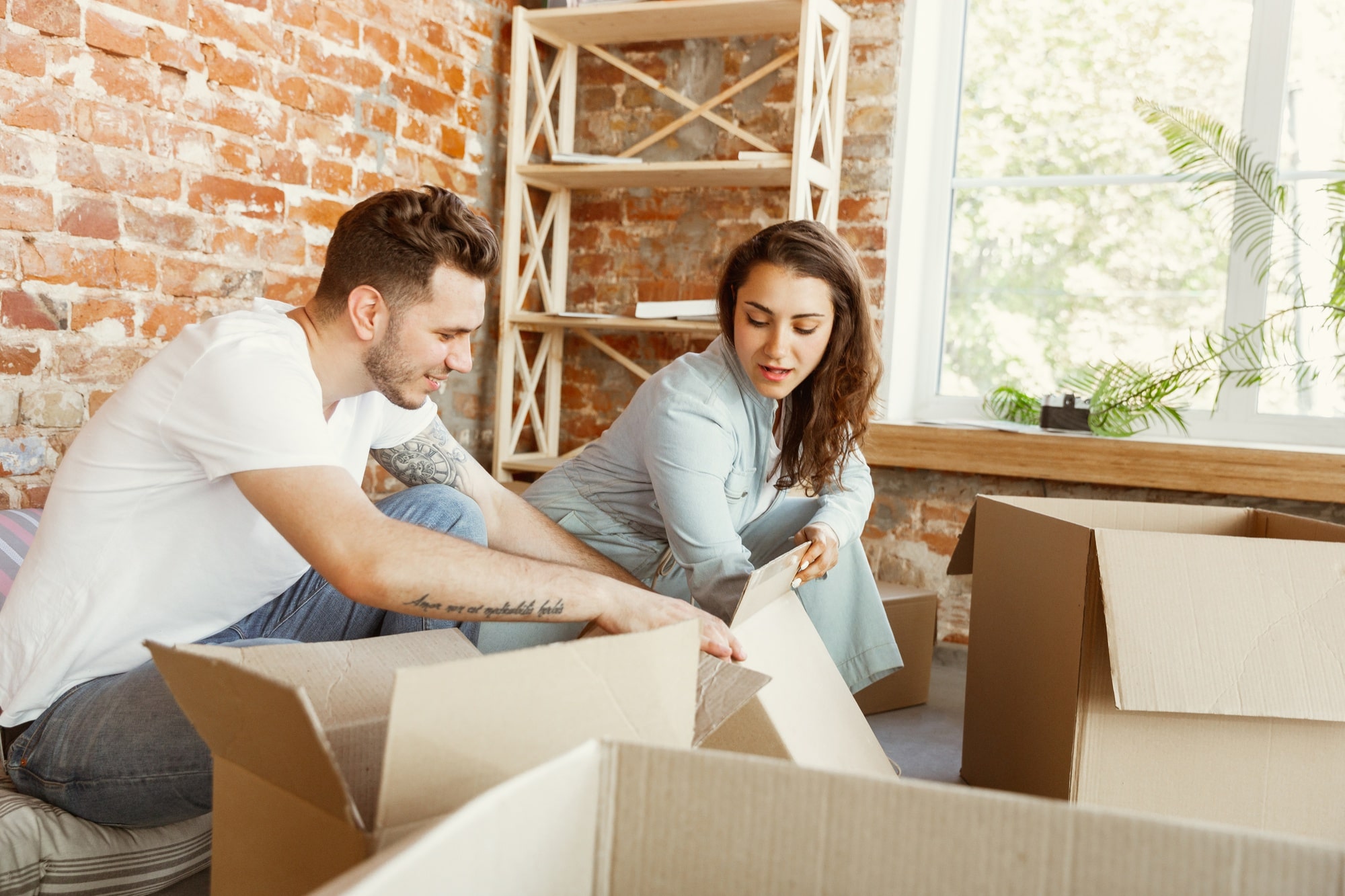 Commonly Forgotten Task: Preparing Your Refrigerator for Your Move